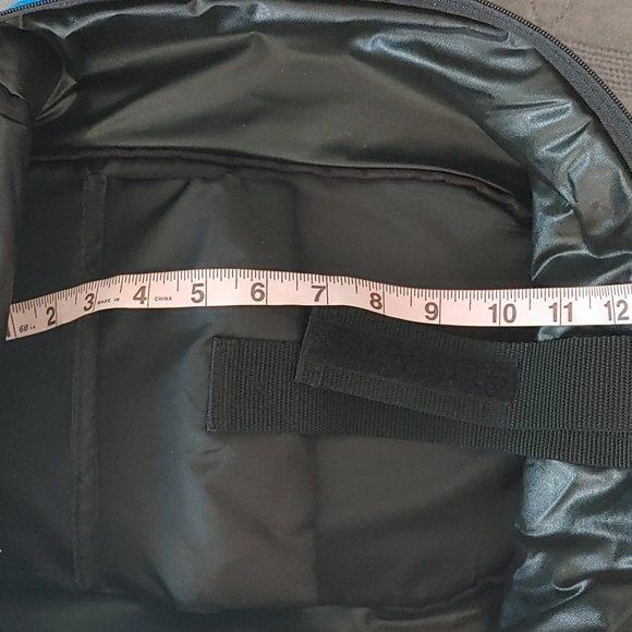 Pyrex portables insulated to go carriers - Picture 5 of 11